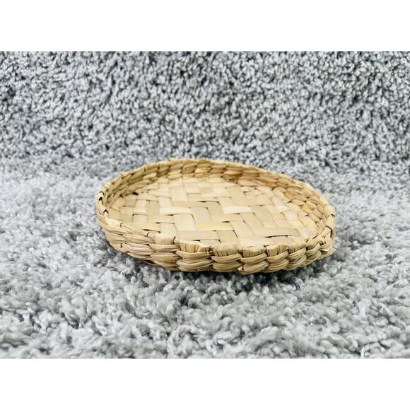 Vintage Natural Grass Round Basket Home Decor Any Room Tray Small 7 In - Picture 2 of 8